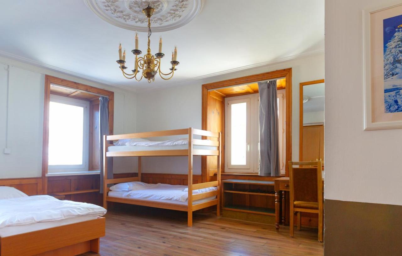 Hotel Jenatsch Parpan Exteriör bild