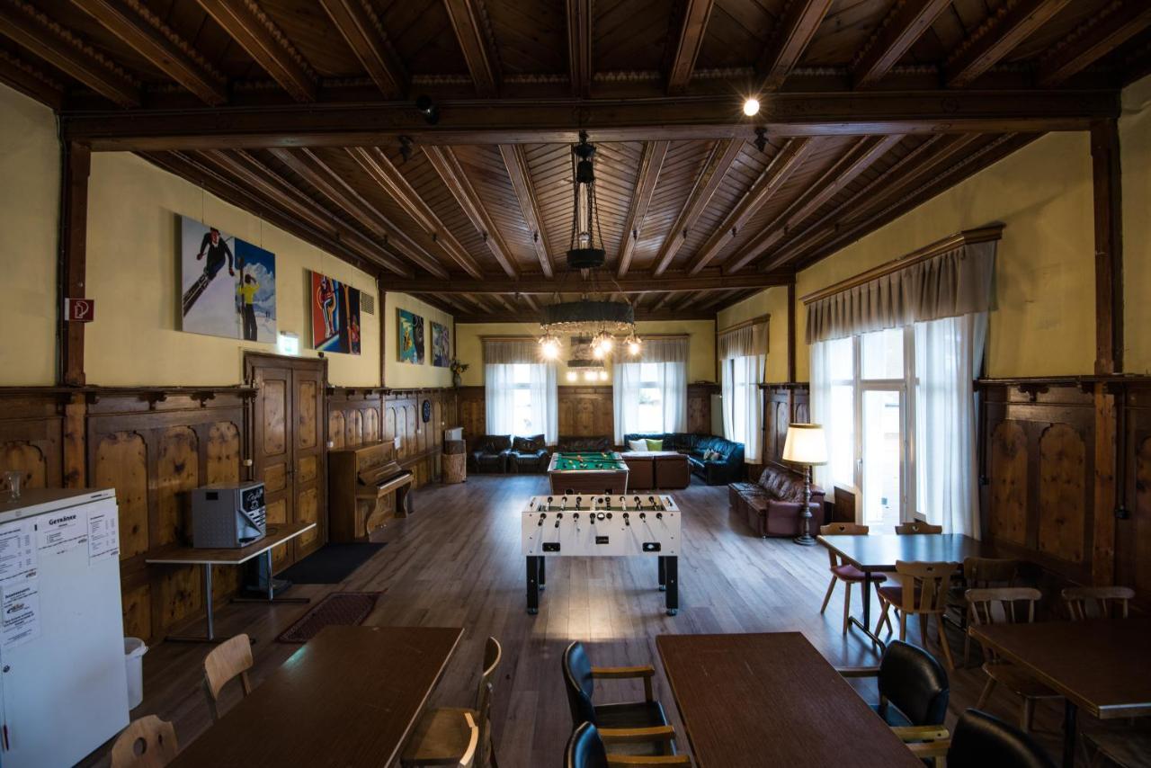 Hotel Jenatsch Parpan Exteriör bild