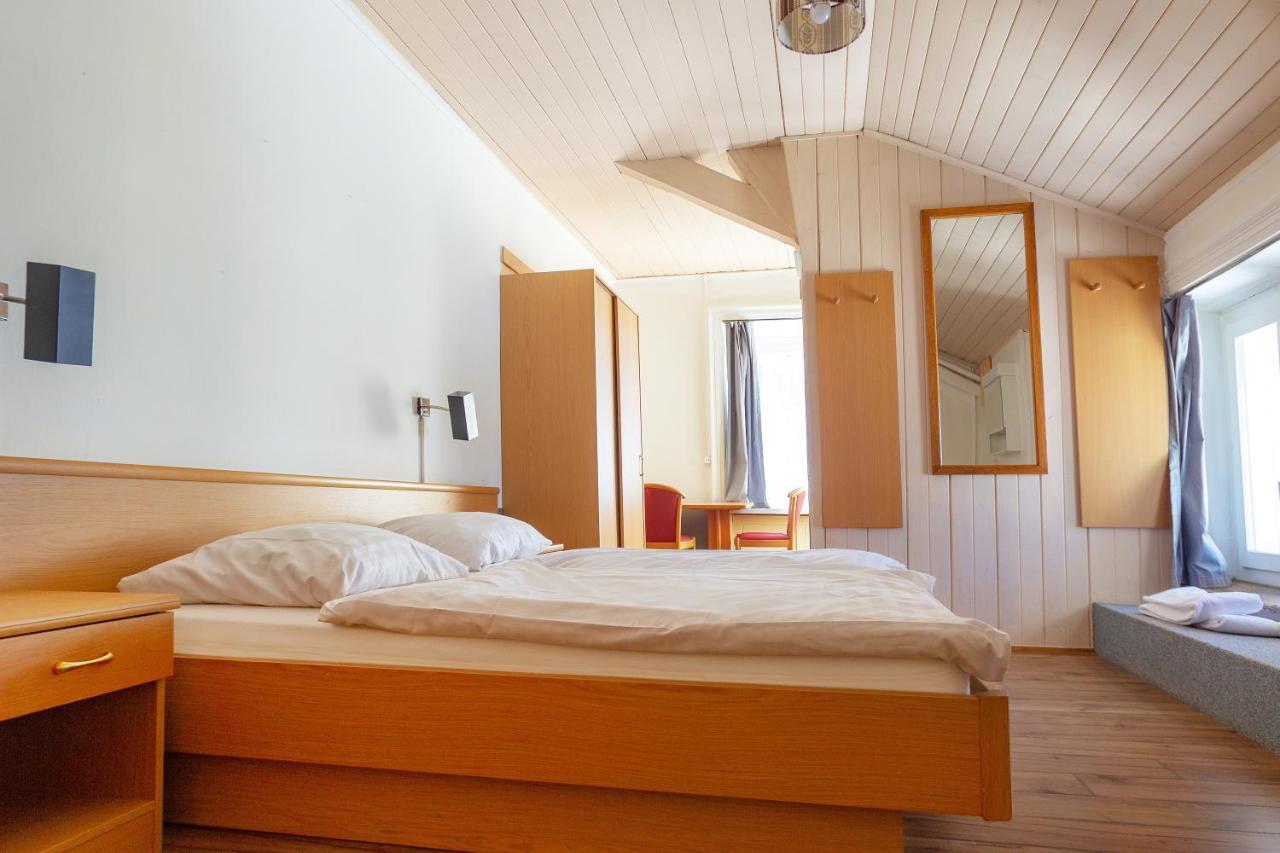 Hotel Jenatsch Parpan Exteriör bild